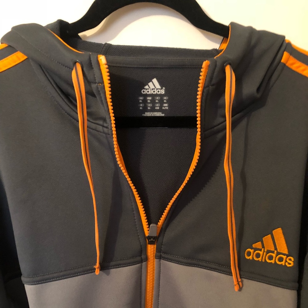 Adidas Men’s XL Zip (grey/orange)